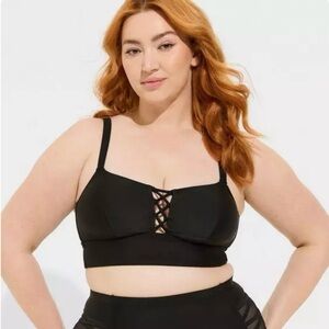 Wireless Strappy Lace Up Bikini Top Size 1